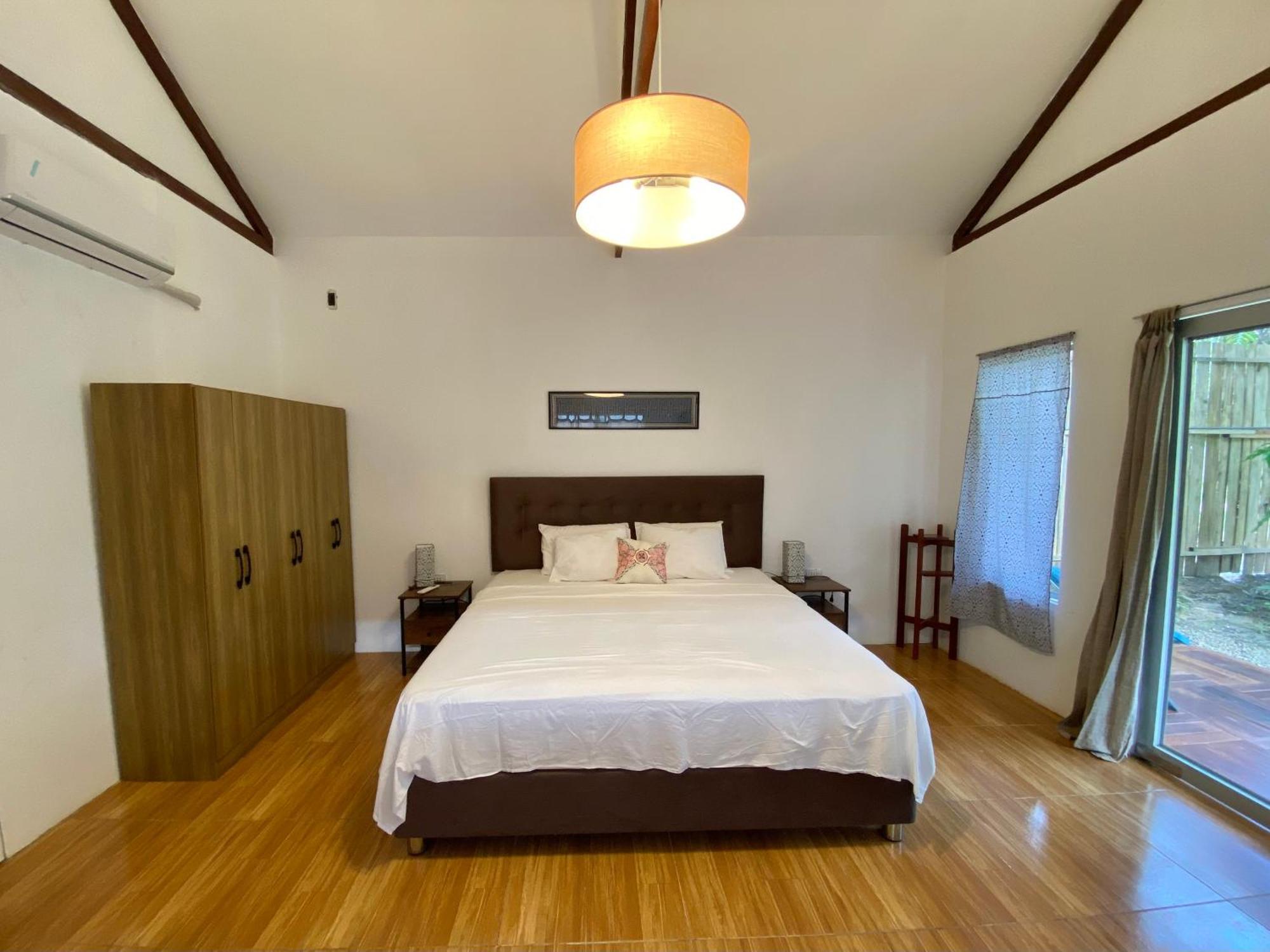 Chaikoni Lodge *