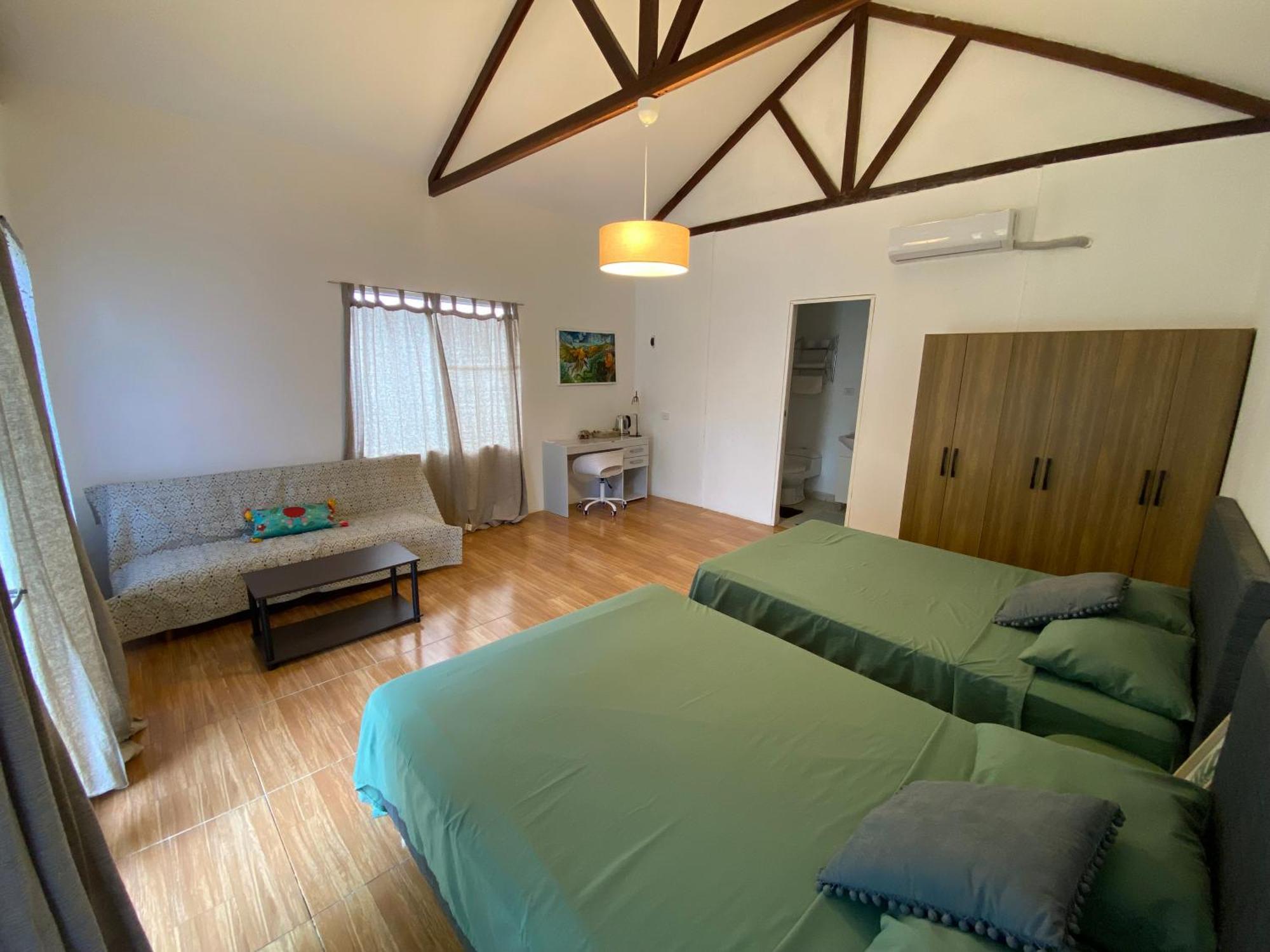 Chaikoni Lodge