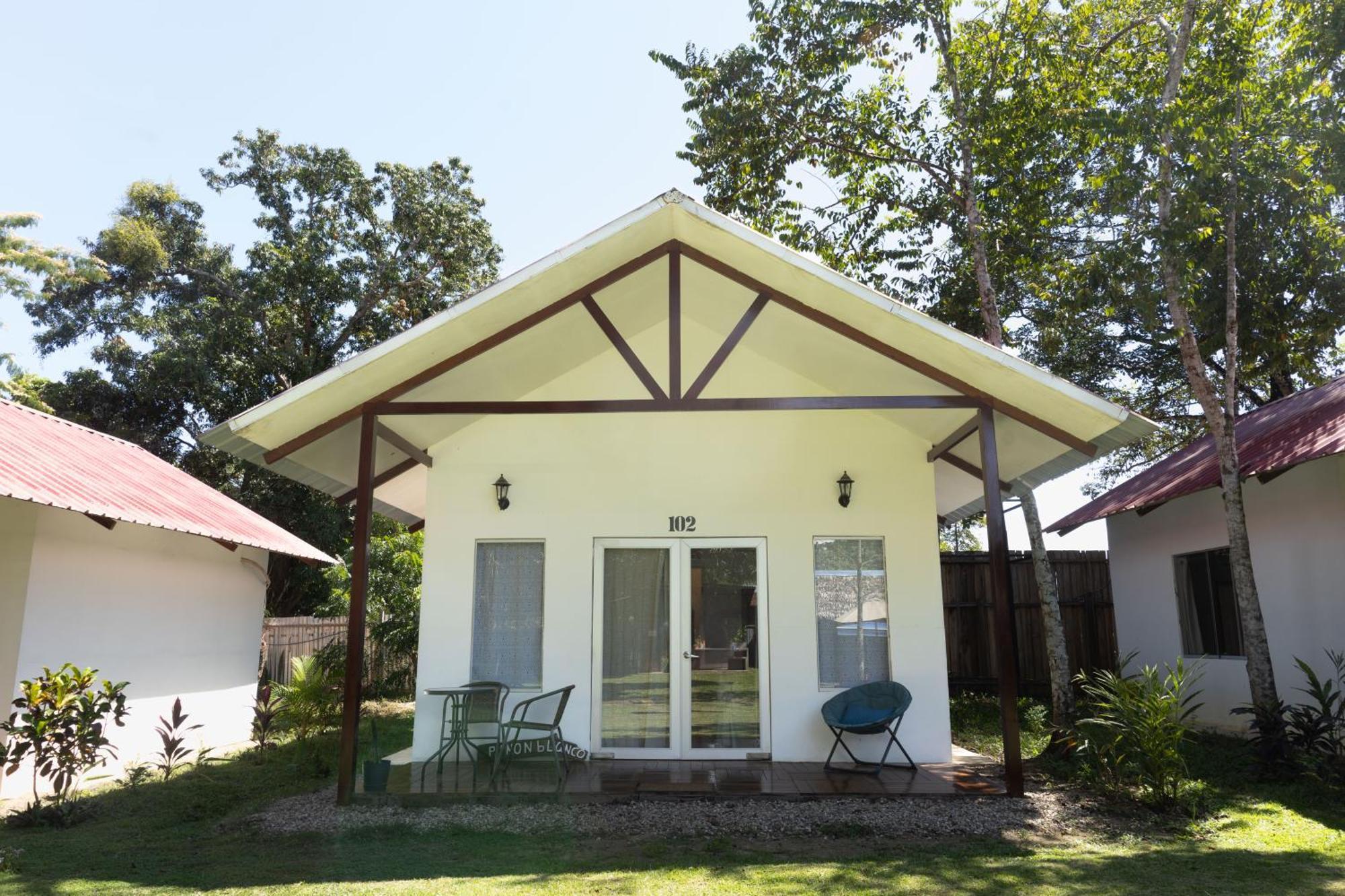 Chaikoni Lodge